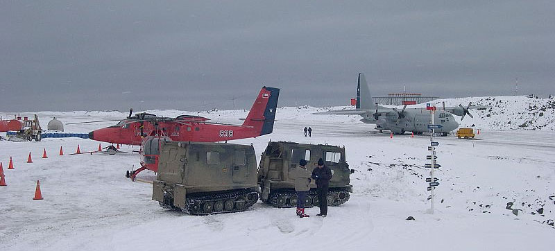 Illustration for article titled Brazilian C-130 Hercules Crashes In Antarctica